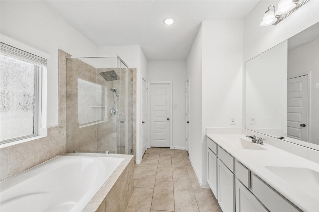 1189 Bluebonnet Trail - Photo 12