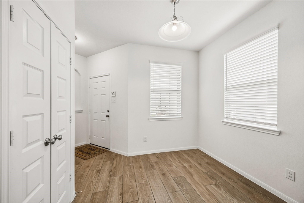 1189 Bluebonnet Trail - Photo 9