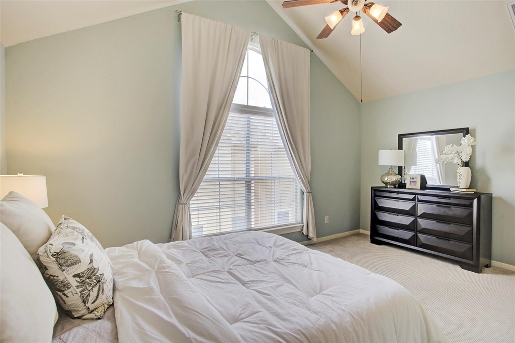 5806 Kansas Street - Photo 15