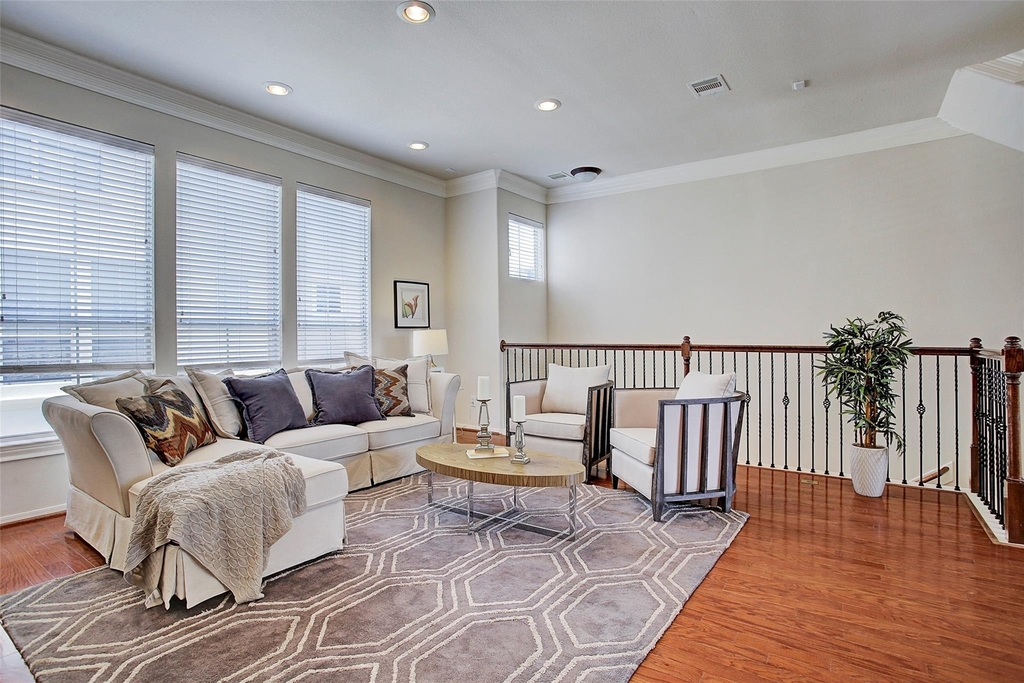 5806 Kansas Street - Photo 4