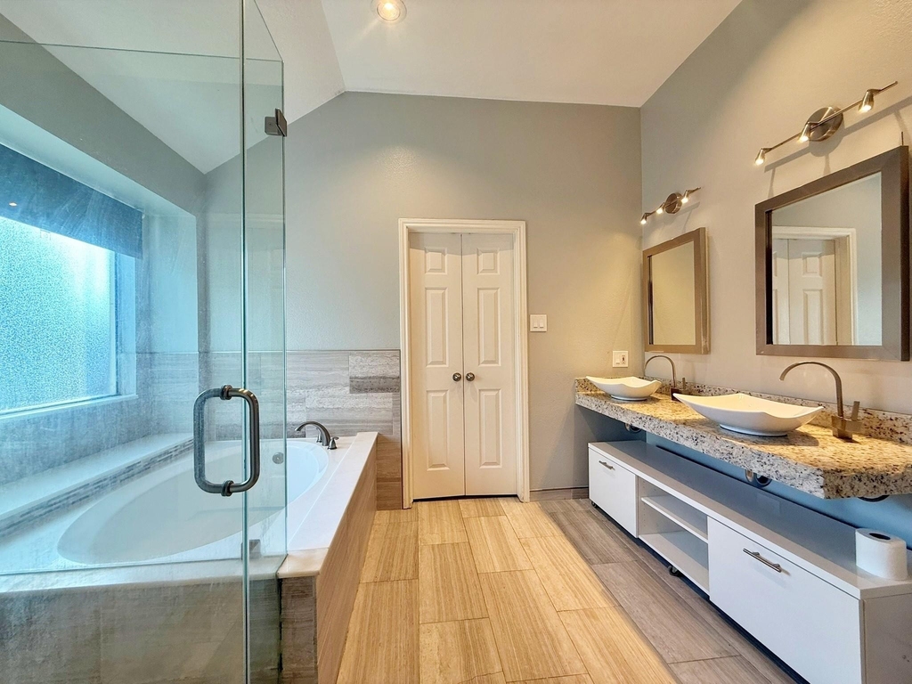 3610 Maple Pass Court - Photo 9