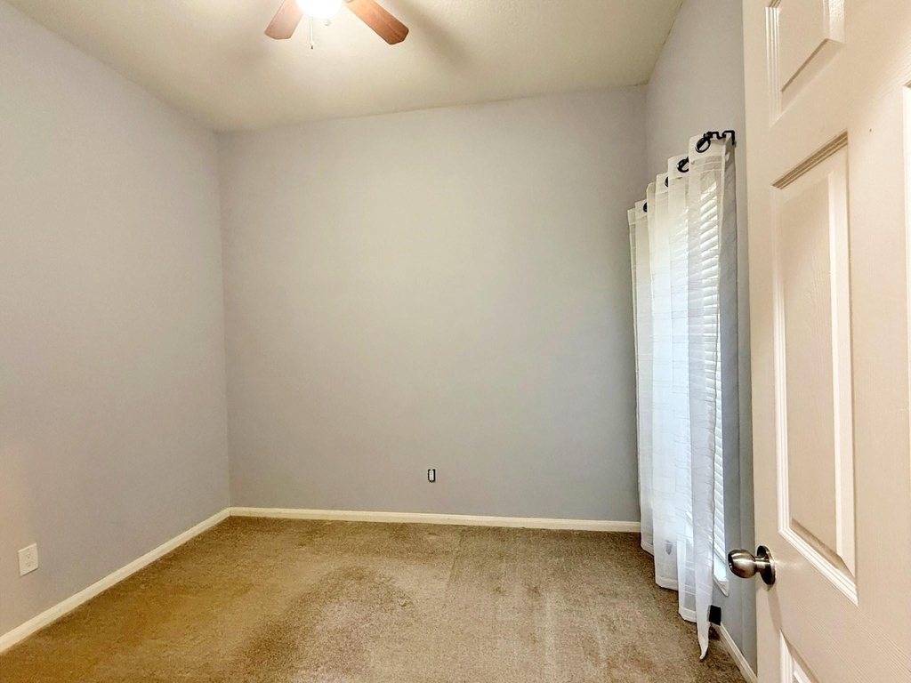 3610 Maple Pass Court - Photo 13