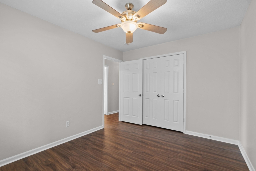 19830 Sternwood Manor Drive - Photo 25