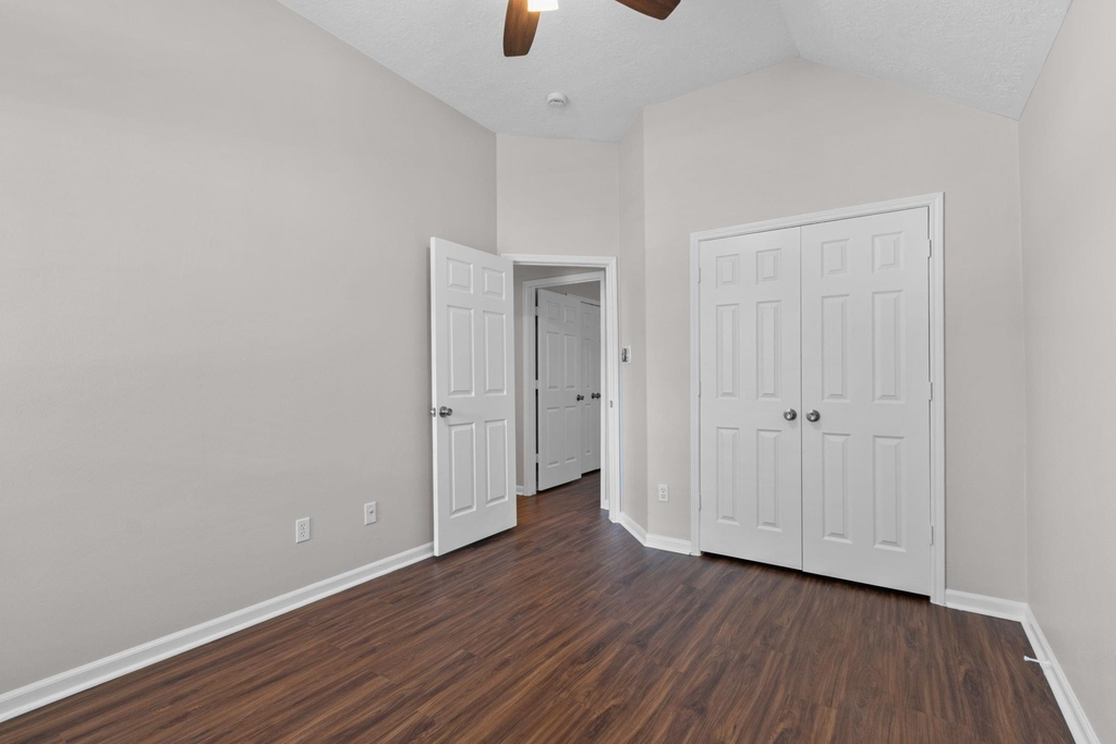 19830 Sternwood Manor Drive - Photo 27