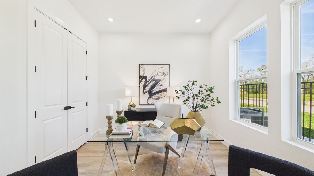 2421 Harrington Street - Photo 13