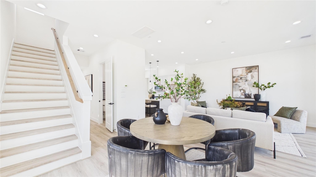 2421 Harrington Street - Photo 17