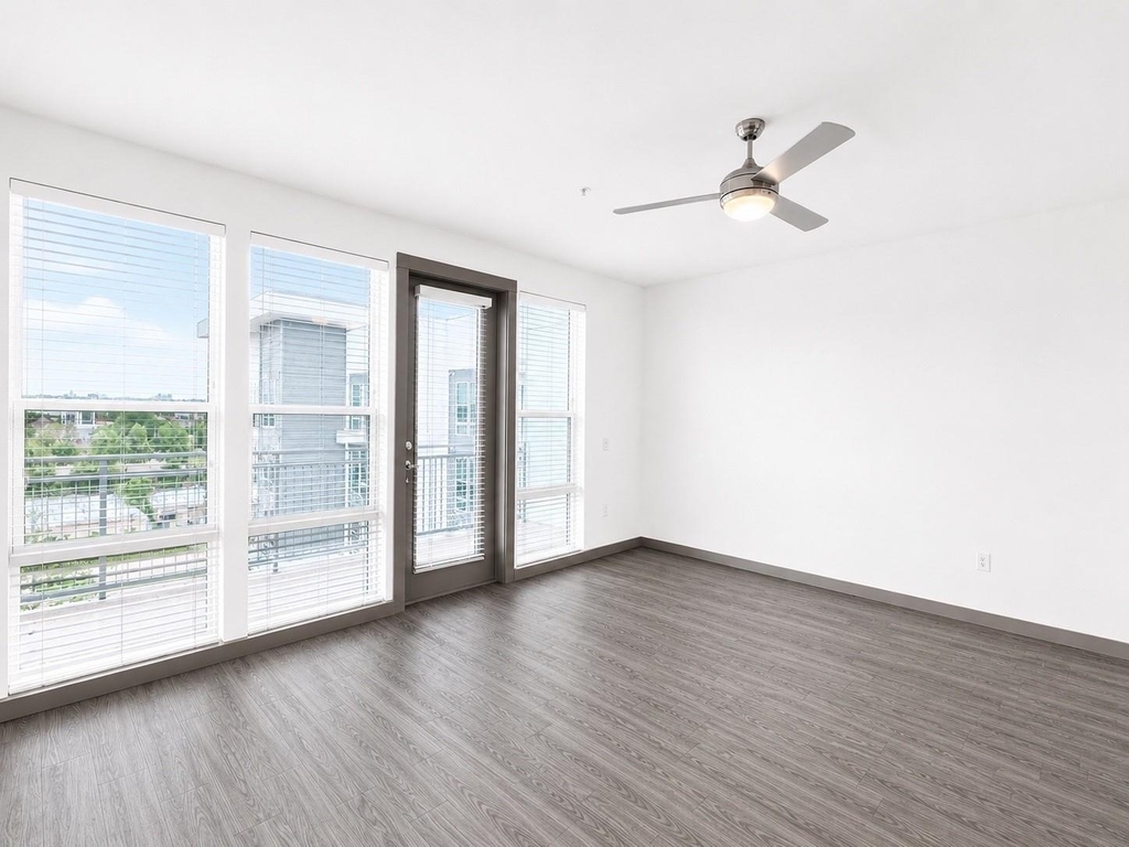 1111 N Durham Drive - Photo 5