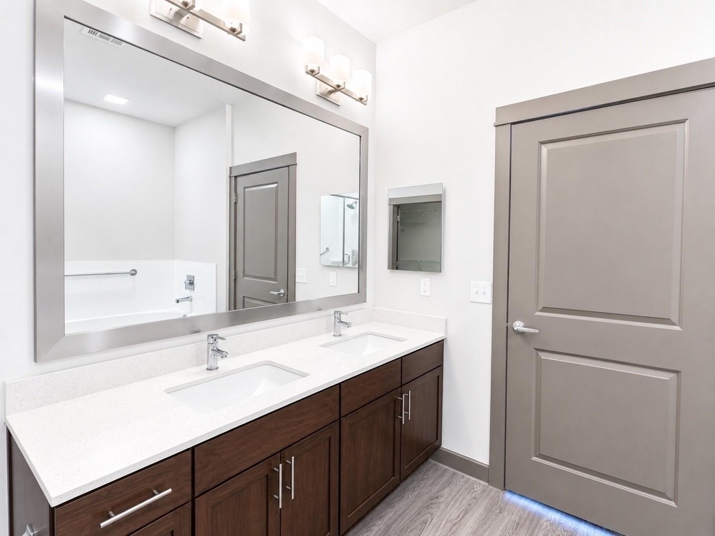 1111 N Durham Drive - Photo 13