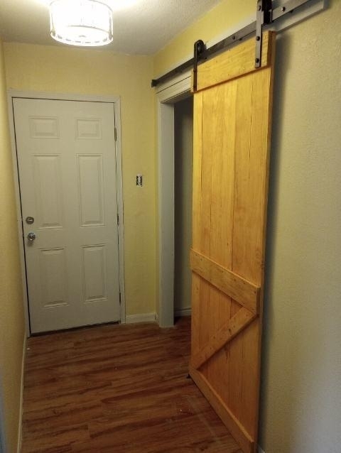 1916 Las Palmas Drive - Photo 11