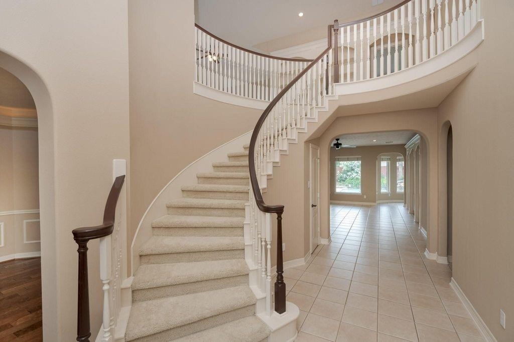 12406 Santiago Cove Lane - Photo 3