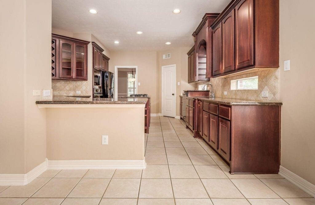 12406 Santiago Cove Lane - Photo 6