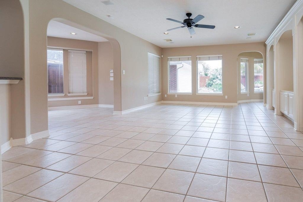 12406 Santiago Cove Lane - Photo 8