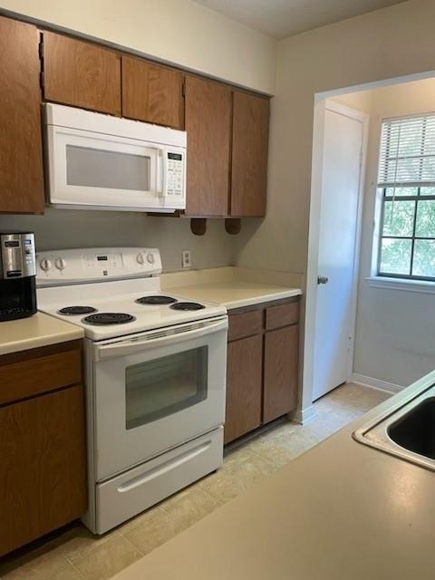 2401 Sycamore Avenue - Photo 5