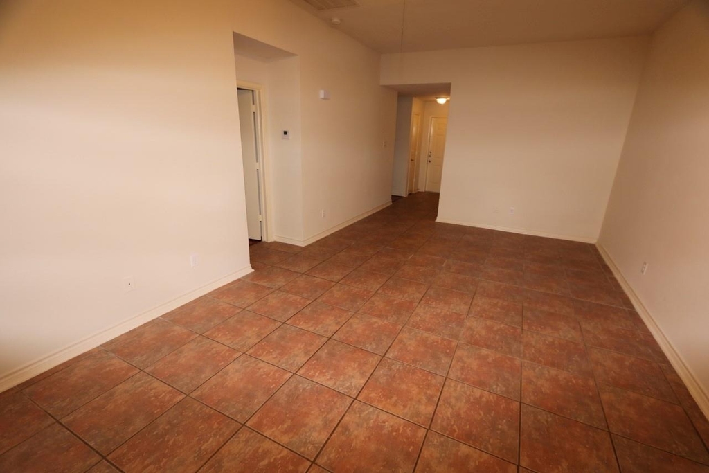 18414 Willow Moss Drive - Photo 2