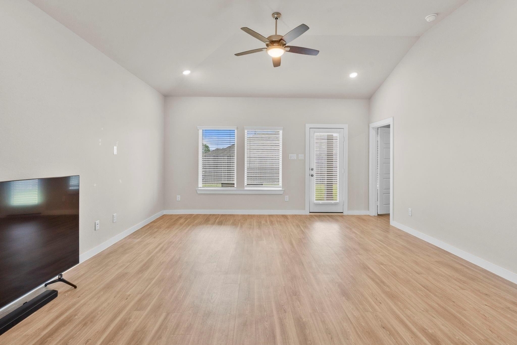 5858 Dawning Sun Street - Photo 7