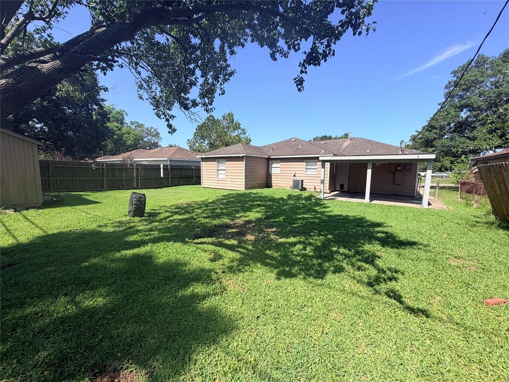 2217 Basket Street - Photo 12