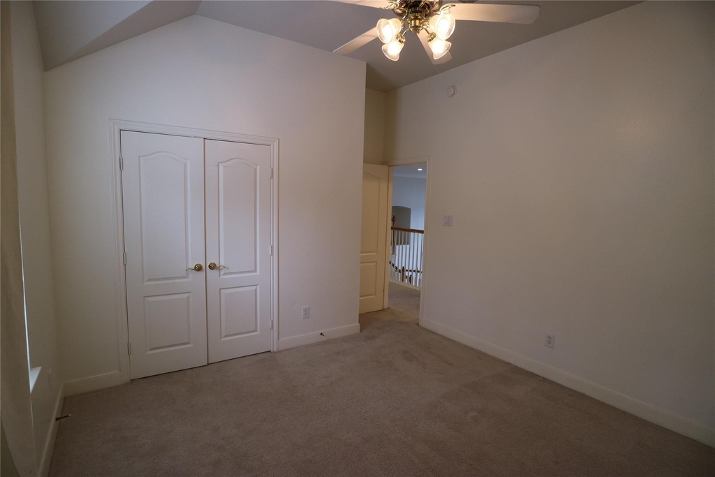 1215 Pelican Hill Court - Photo 20