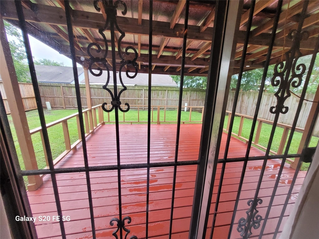 11018 Kirkwell Drive - Photo 10
