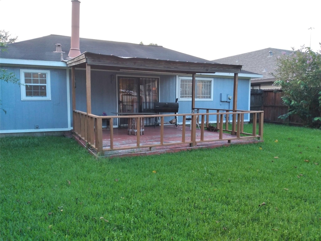 11018 Kirkwell Drive - Photo 2