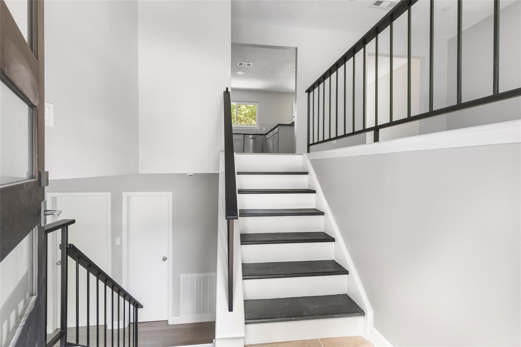 2108 W Lacey Oak Circle - Photo 10