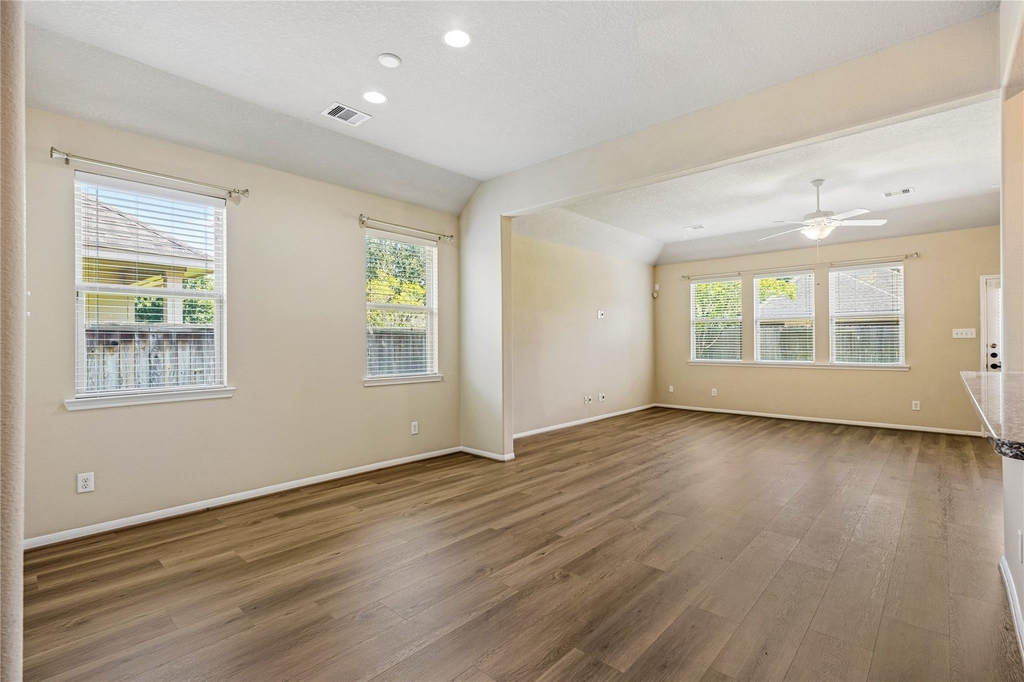 39 Butternut Grove Place - Photo 10
