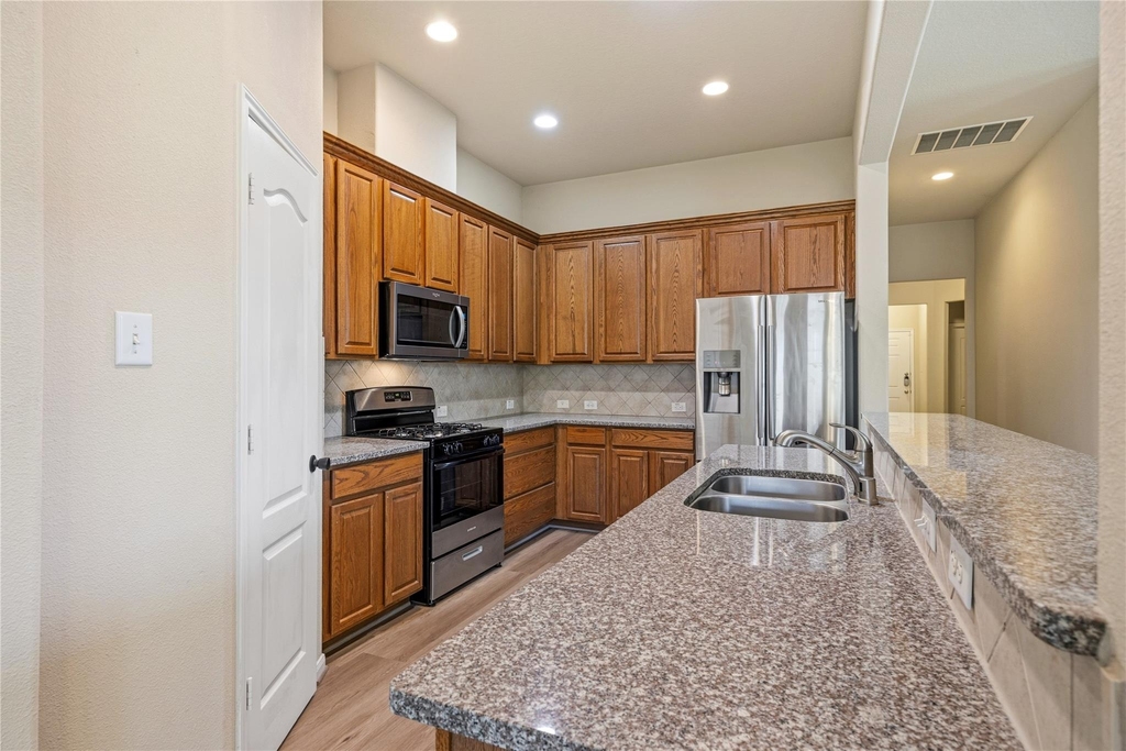 39 Butternut Grove Place - Photo 3