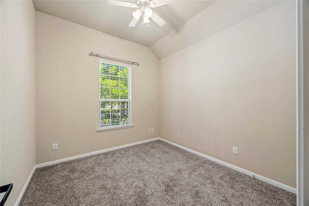 39 Butternut Grove Place - Photo 18