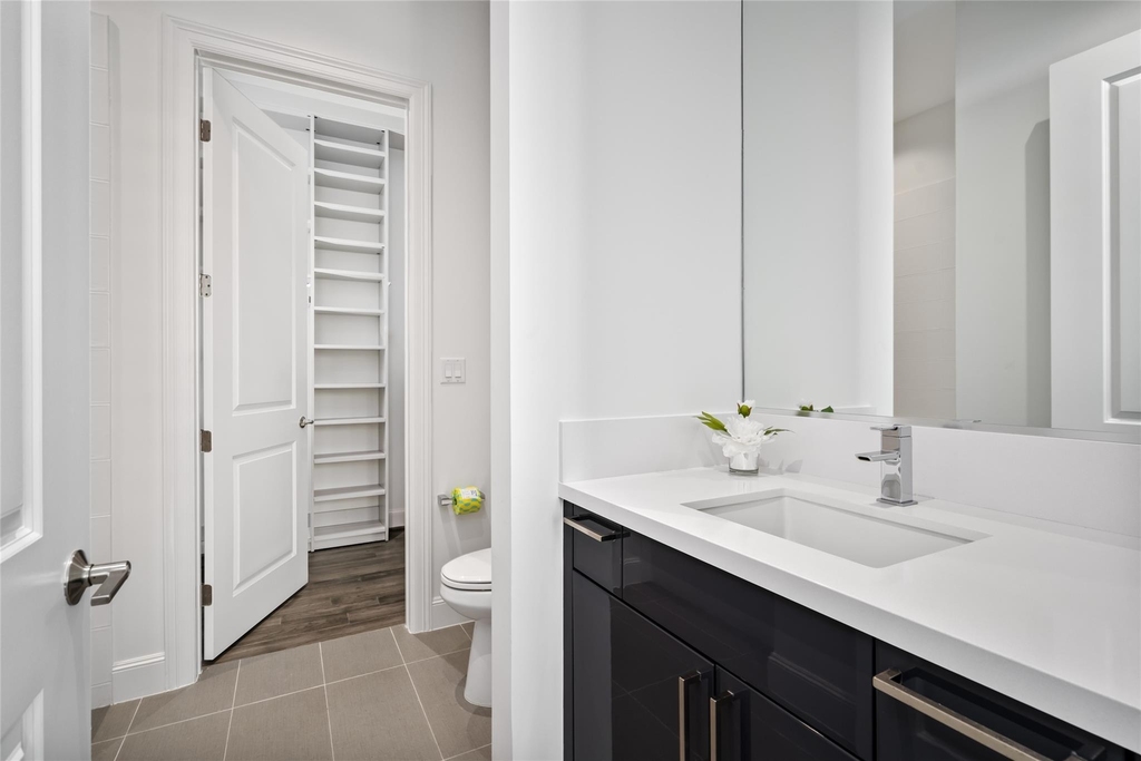1211 Caroline Street - Photo 13