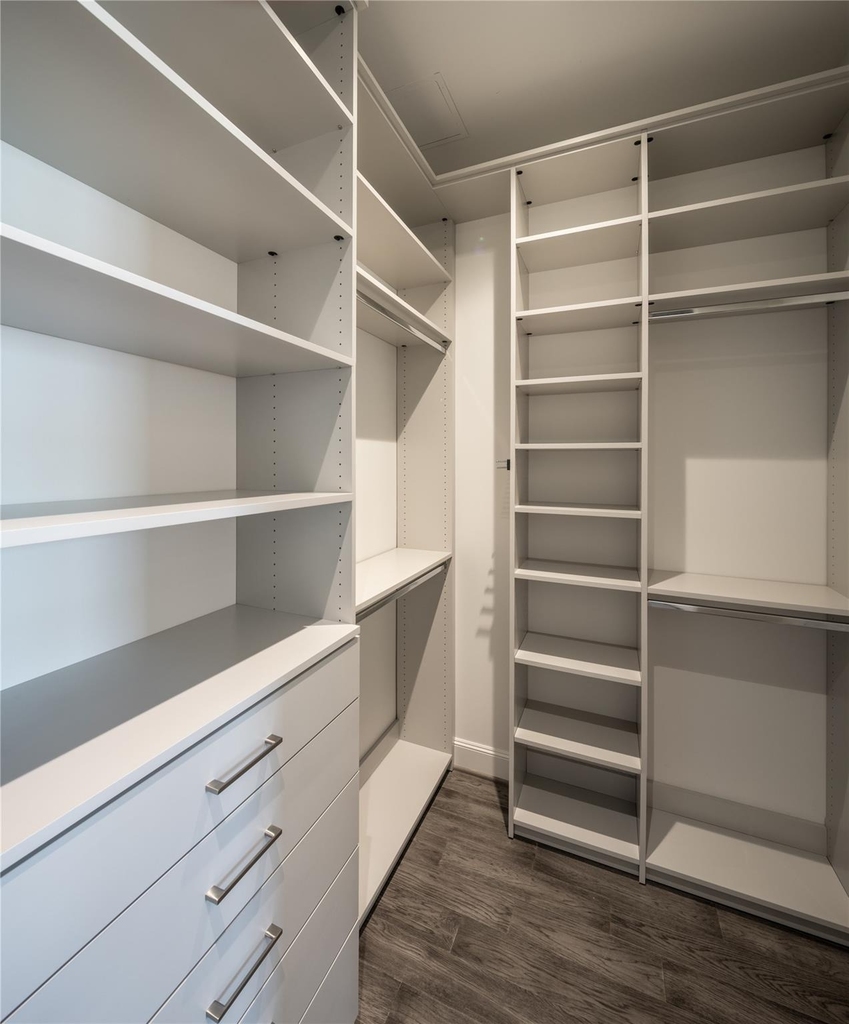 1211 Caroline Street - Photo 8