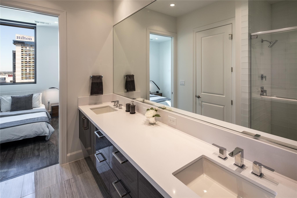 1211 Caroline Street - Photo 7
