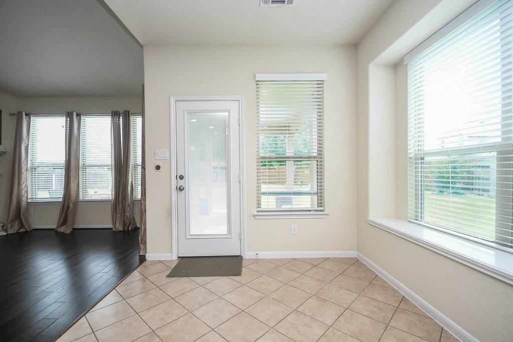 4803 Terrance Fall Drive - Photo 7