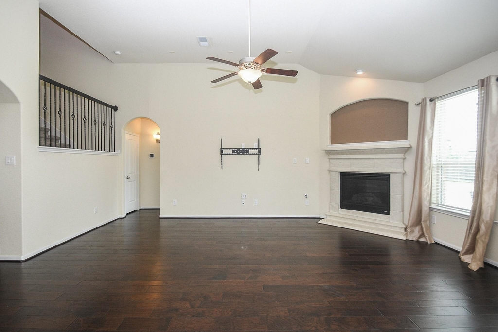 4803 Terrance Fall Drive - Photo 3