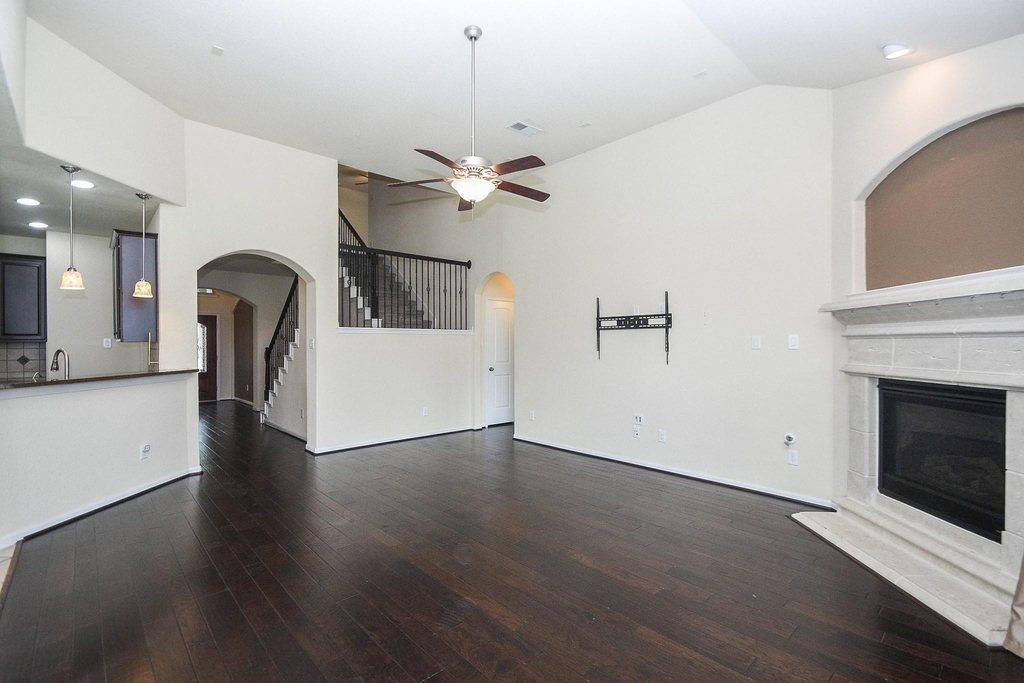 4803 Terrance Fall Drive - Photo 4