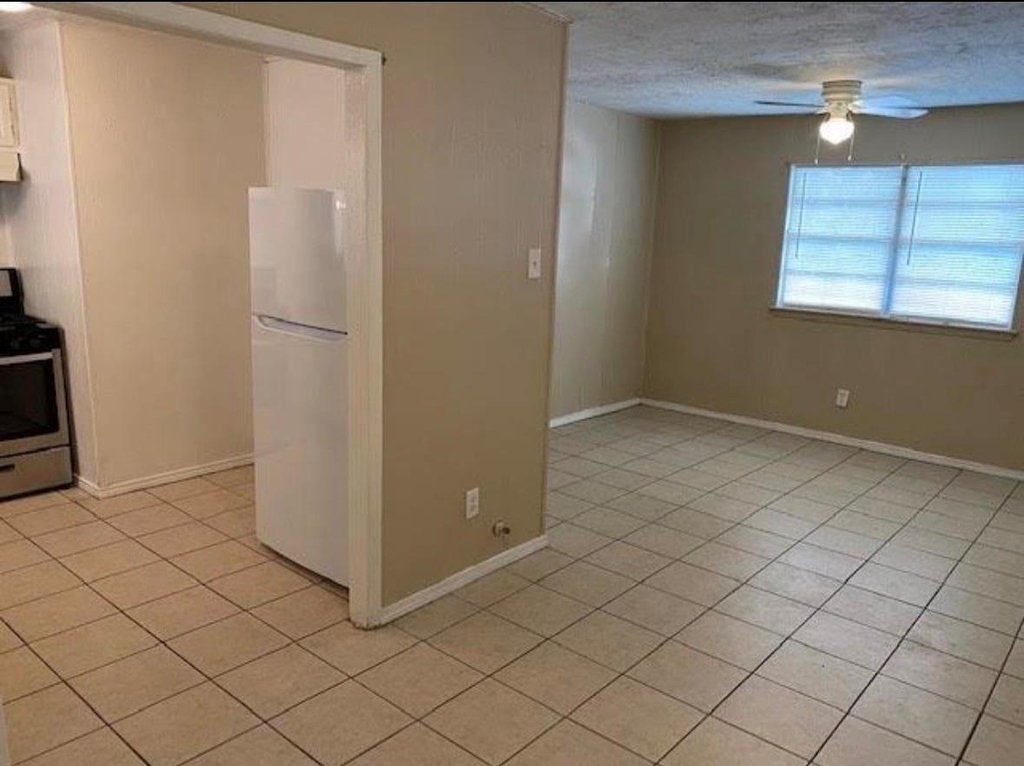 4753 Mallow Street - Photo 2