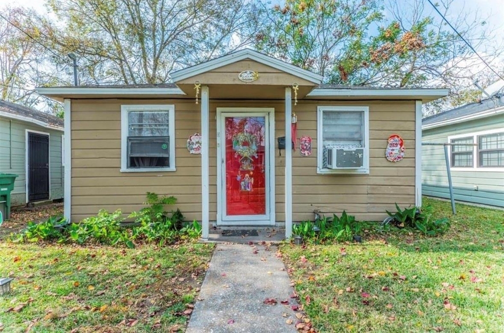 4753 Mallow Street - Photo 0