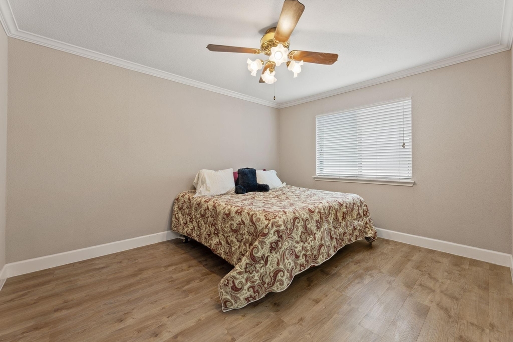 9200 W Bellfort Street - Photo 12