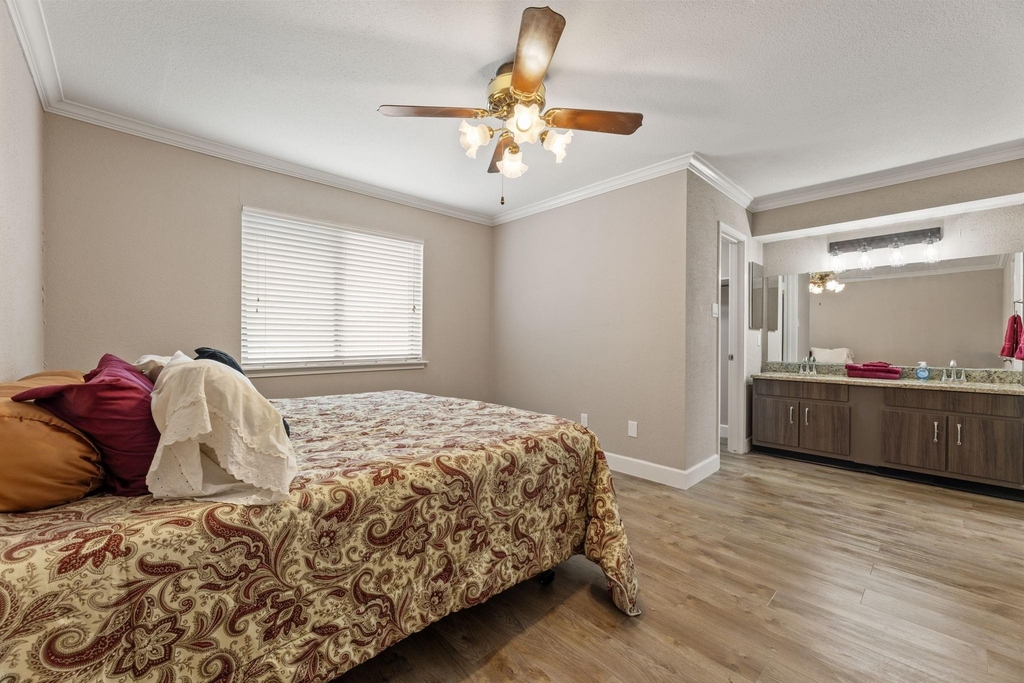 9200 W Bellfort Street - Photo 14