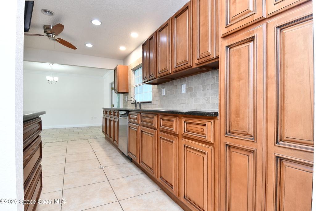 2185 Acacia Street Ne - Photo 12