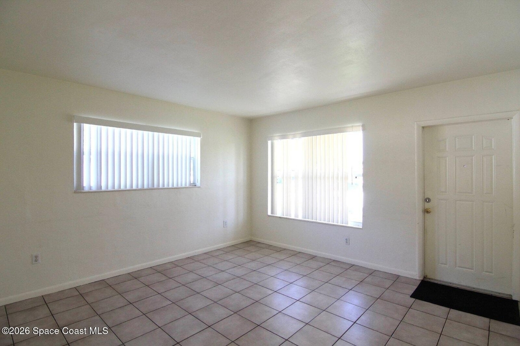 309 W Rutgers Street - Photo 1