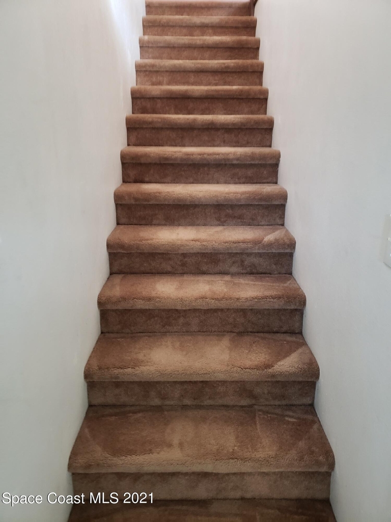 206 Pierce Avenue - Photo 1