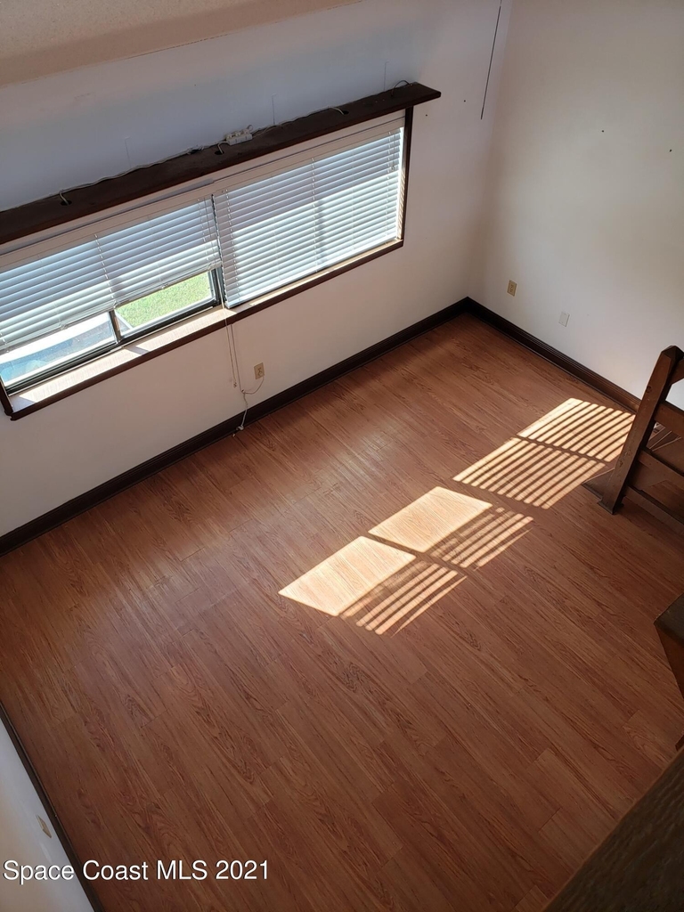 206 Pierce Avenue - Photo 6