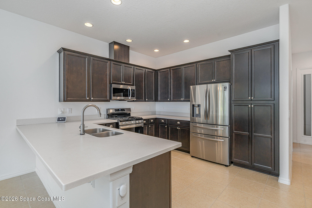 2688 Avalonia Drive - Photo 7