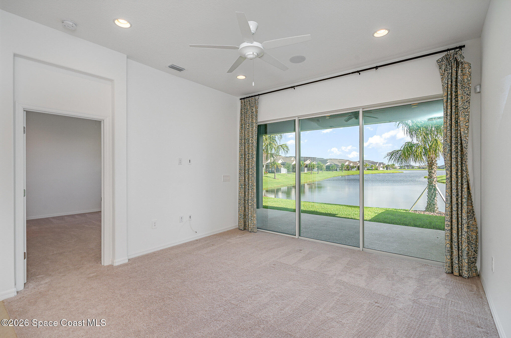 2688 Avalonia Drive - Photo 4