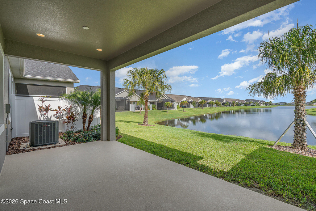 2688 Avalonia Drive - Photo 2