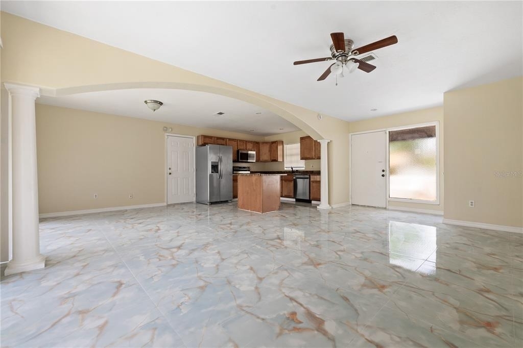 8517 Renald Boulevard - Photo 2