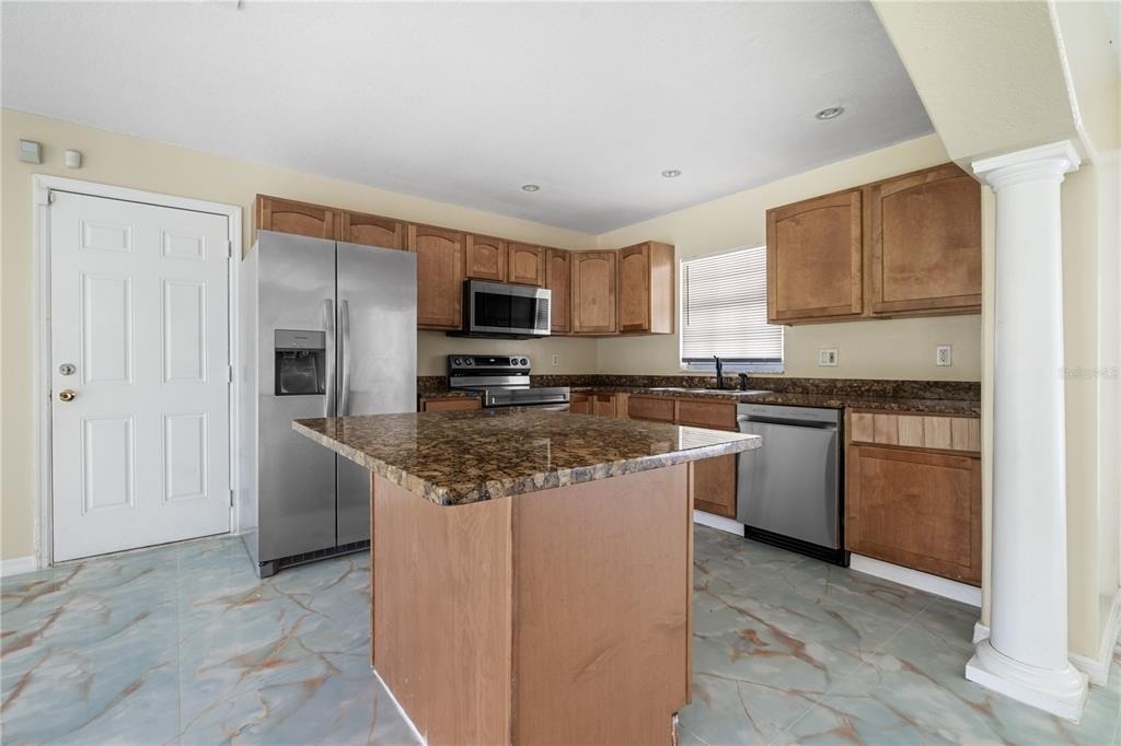 8517 Renald Boulevard - Photo 4