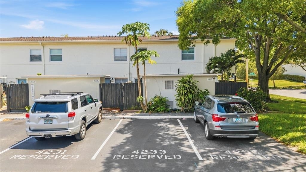 4233 La Sorrento Court - Photo 0