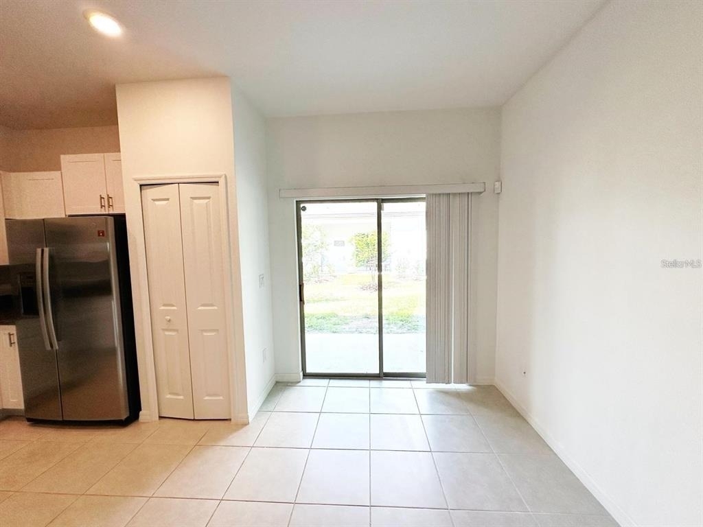 8239 Crescent Oaks Drive - Photo 5