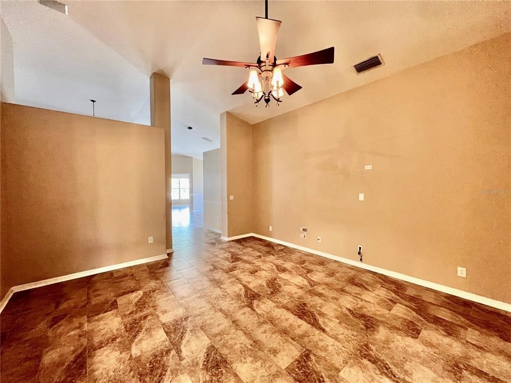 18241 Collridge Drive - Photo 15