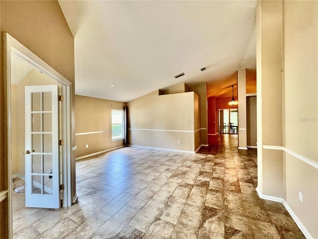 18241 Collridge Drive - Photo 3